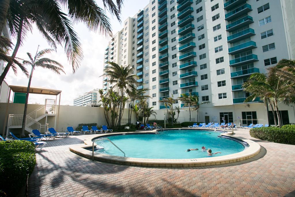 Sian Hollywood Apartment Hallandale Beach Exterior photo